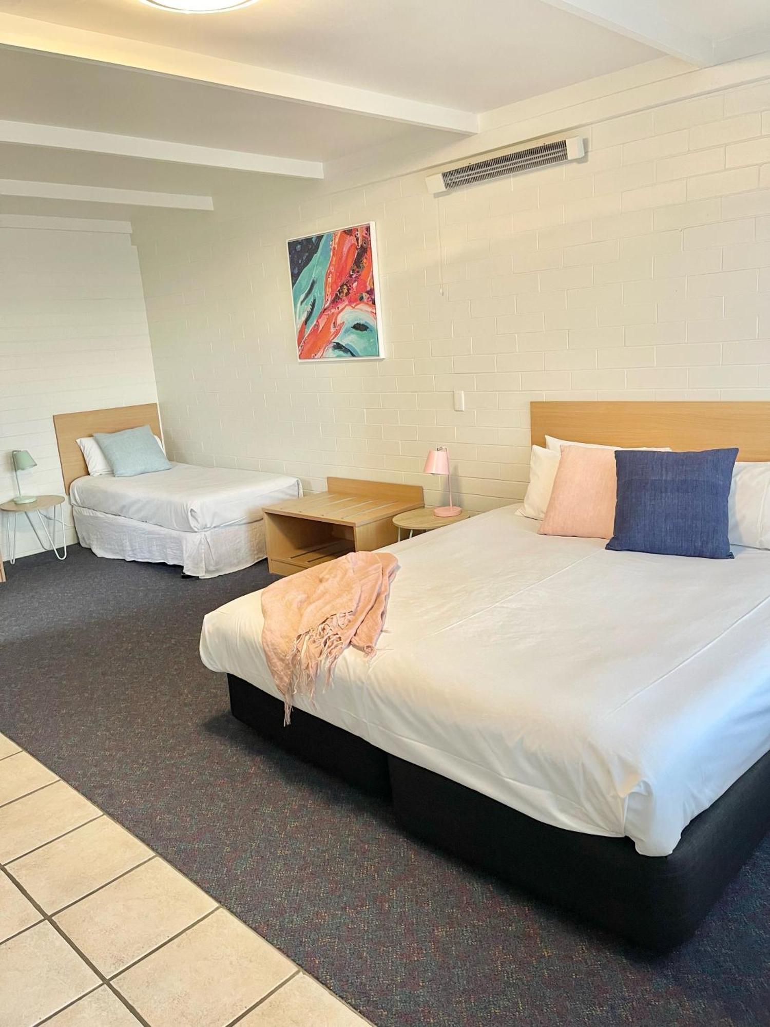 Harbour View Motel Robe Bagian luar foto