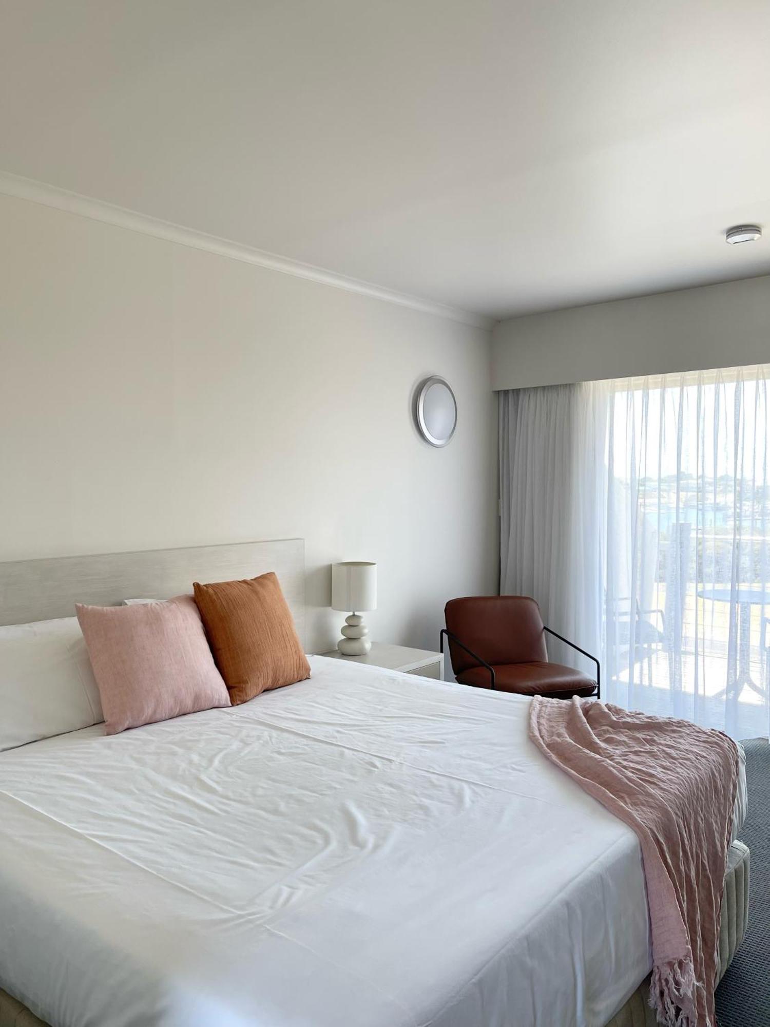 Harbour View Motel Robe Bagian luar foto