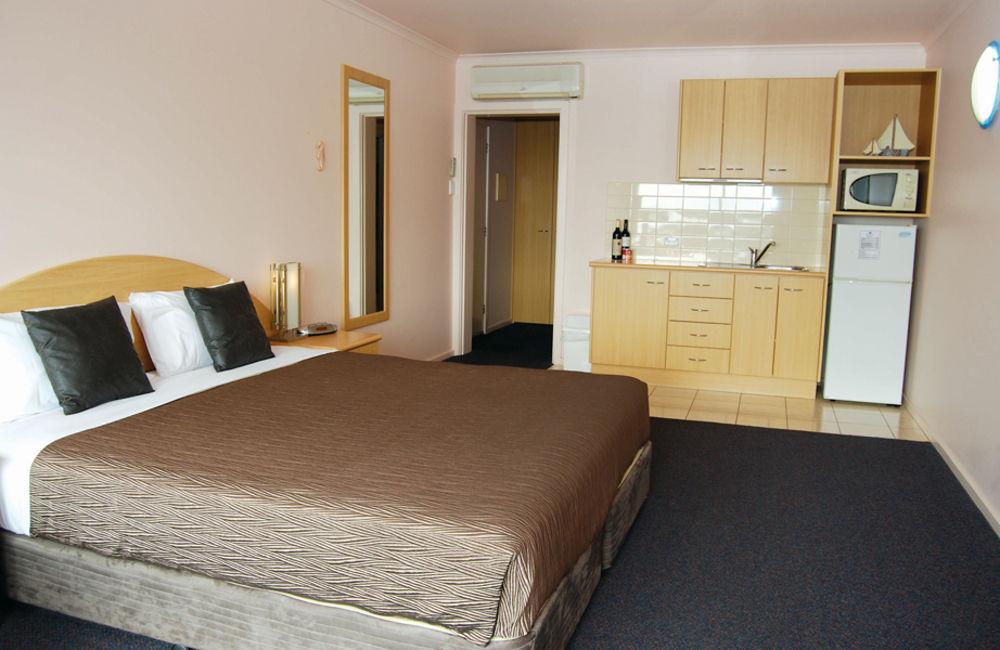 Harbour View Motel Robe Bagian luar foto
