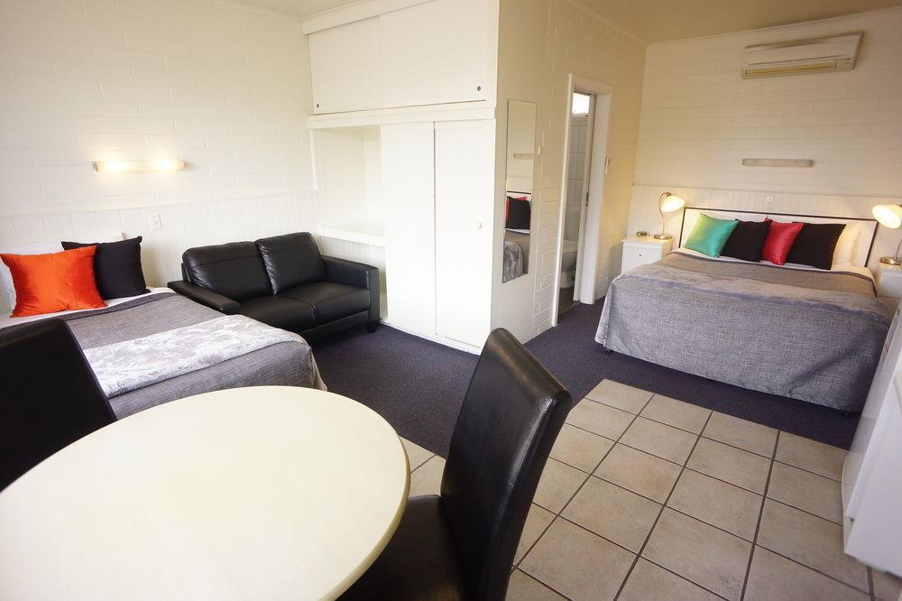 Harbour View Motel Robe Bagian luar foto