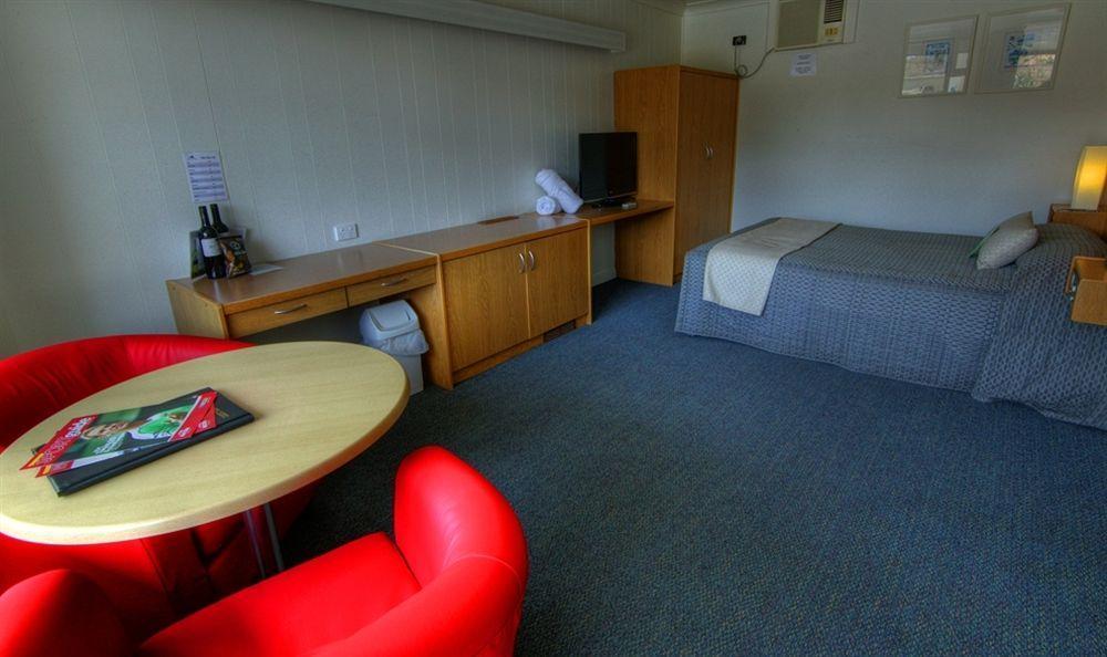 Harbour View Motel Robe Bagian luar foto